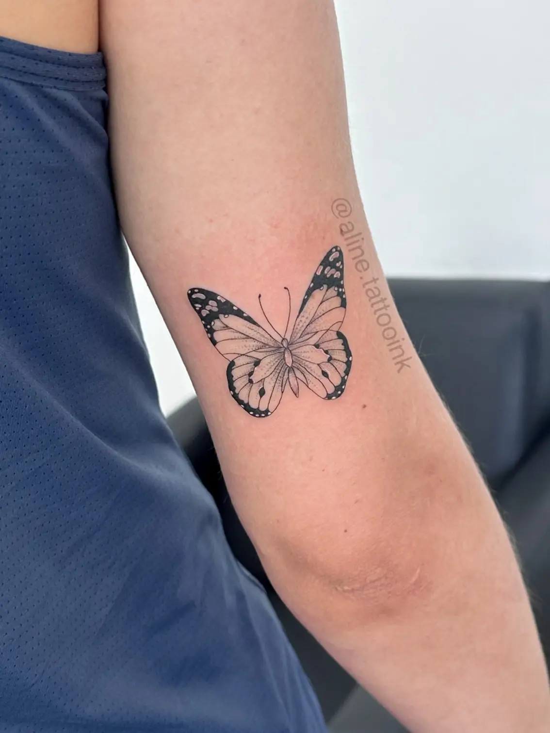 Tatuagem feita pela tatuadora Aline